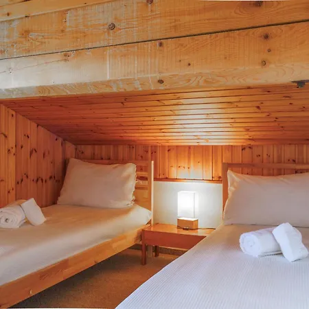 Chaedoz 61 By Interhome