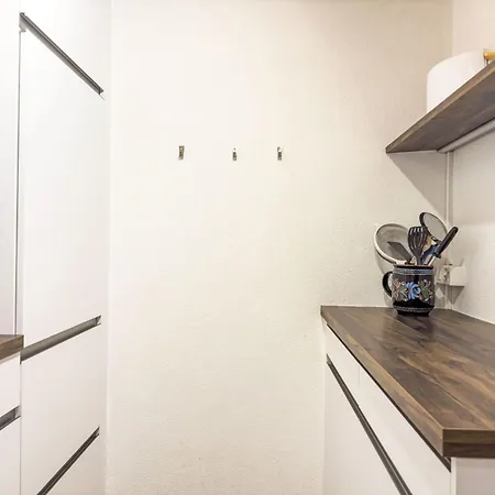 Chaedoz 61 By Interhome نينداز